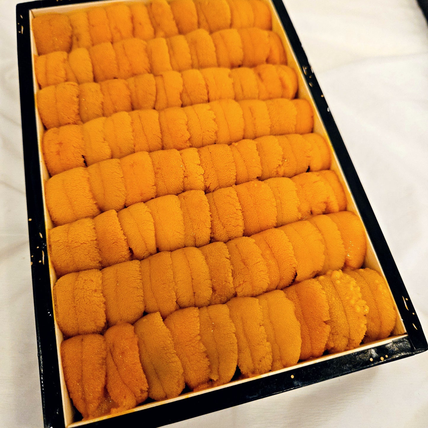 Premium Hokkaido Bafun Uni (male) 北海道特上馬糞海膽 (雄性)