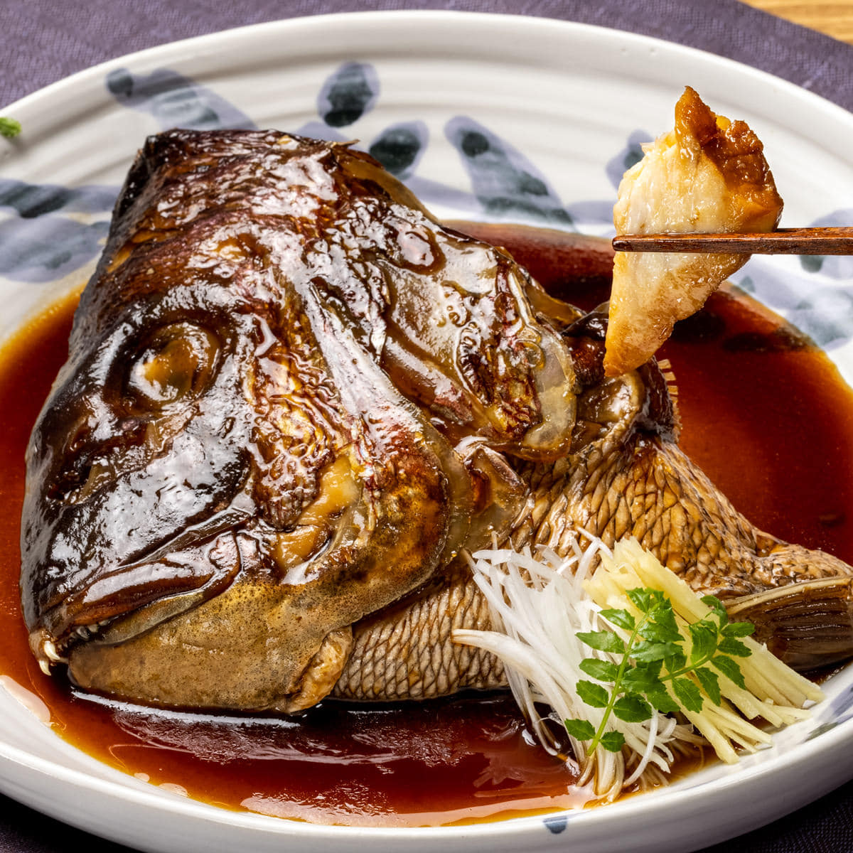 Grilled Sea Bream Head Shoyu Flavored 鯛魚頭燒(醬油味)