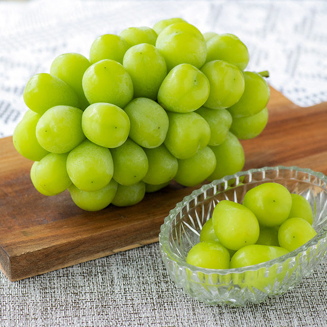 Syukaen Shine Muscat Grapes 秀果園麝香葡萄(香印提子)