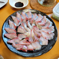 Striped Jack Loin (Shima Aji) 新鮮深海池魚 (縞鰺) 刺身